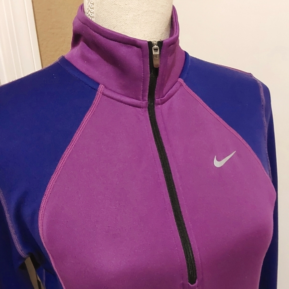 🌺 Like New NIKE Quarter Zip Athletic Shirt/Shacket - Picture 2 of 11